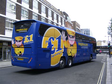 track megabus uk.